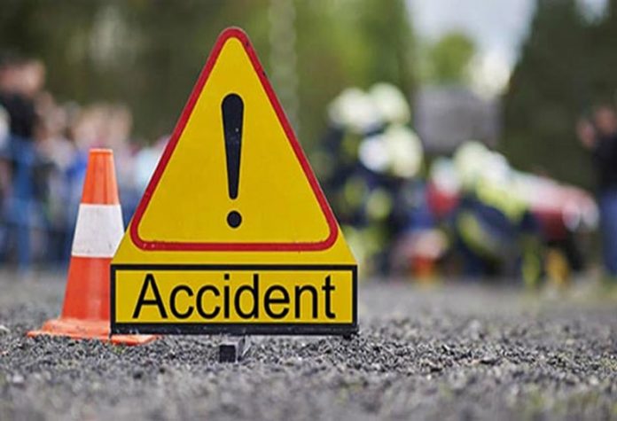 201907070706251553 Road accident in Kanchipuram One killed 5 people injured SECVPF